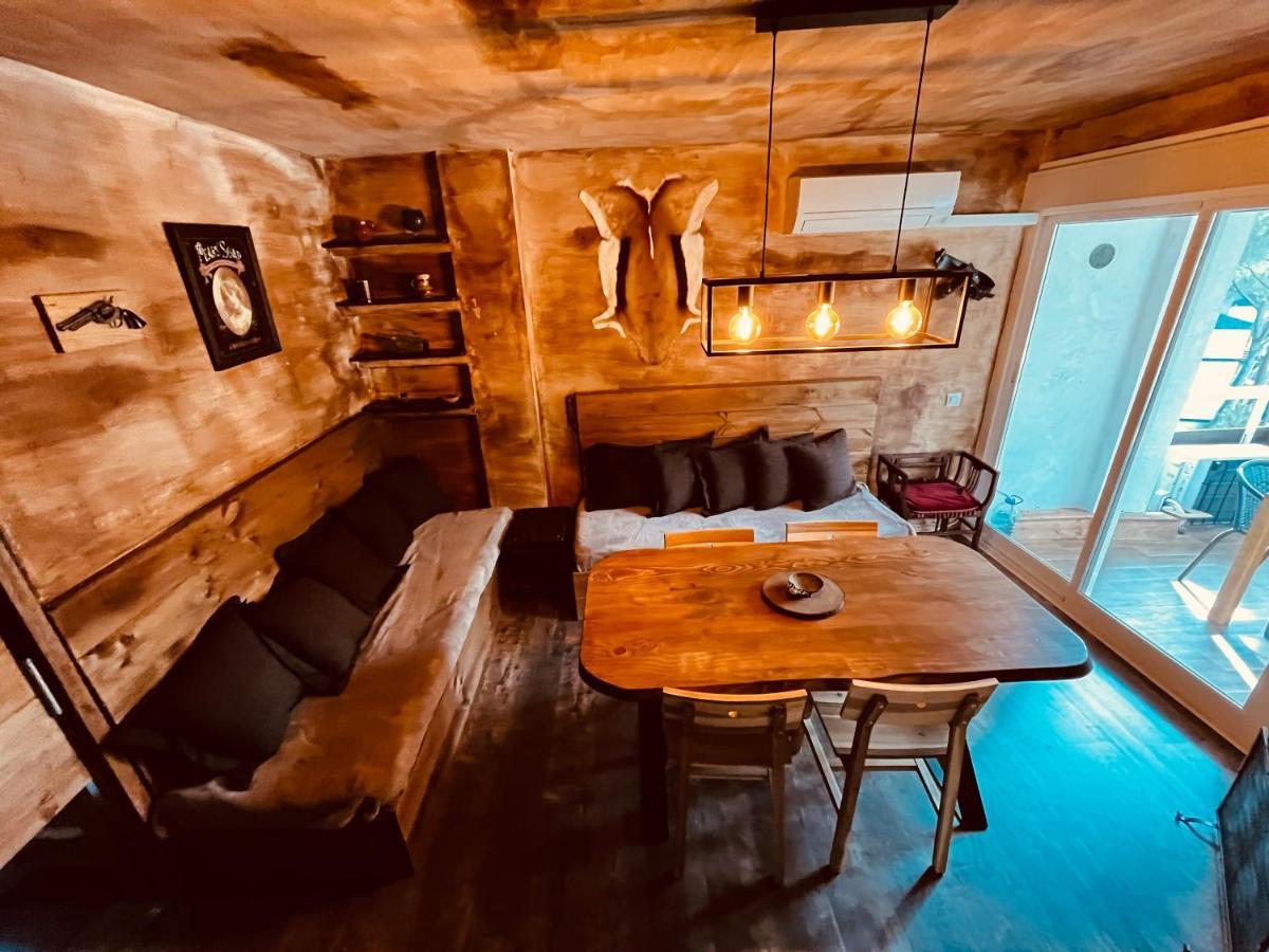 شقة Old West House Pantano De San Juan San Martín de Valdeiglesias المظهر الخارجي الصورة